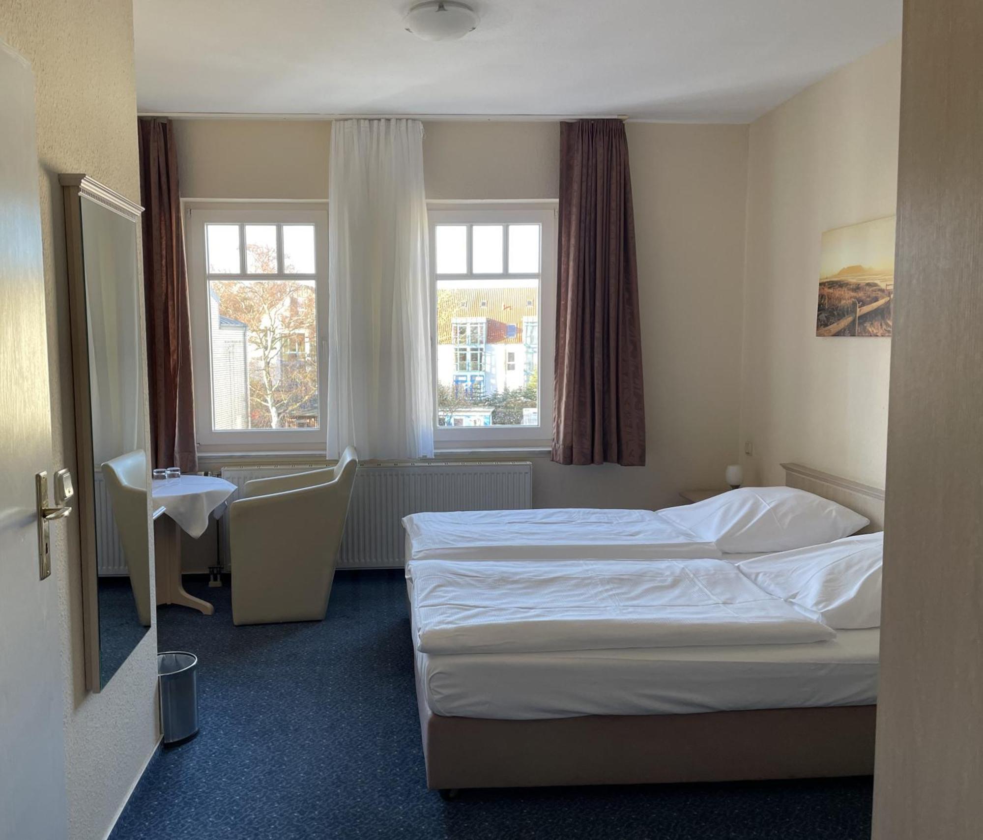 Strandhotel Duenenhaus Juliusruh Eksteriør billede